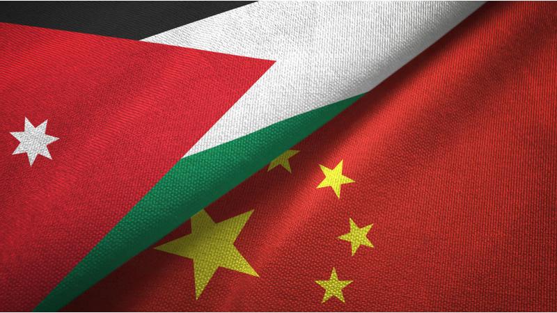 الصين تدعم وجبات مدرسية لآلاف اللاجئين في الأردن