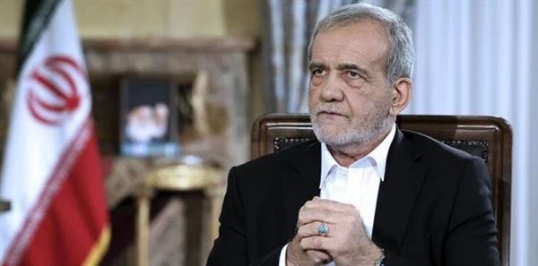 الرئيس الإيراني: نقاوم بكل قوة ولن نسلب من حقنا النووي