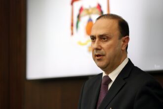 المومني: الدراية الإعلامية درع مجتمعي في مواجهة فوضى المعلومات