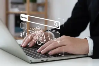السعودية تُدرج الذكاء الاصطناعي في التعليم العام بدءًا من العام الدراسي 2025–2026