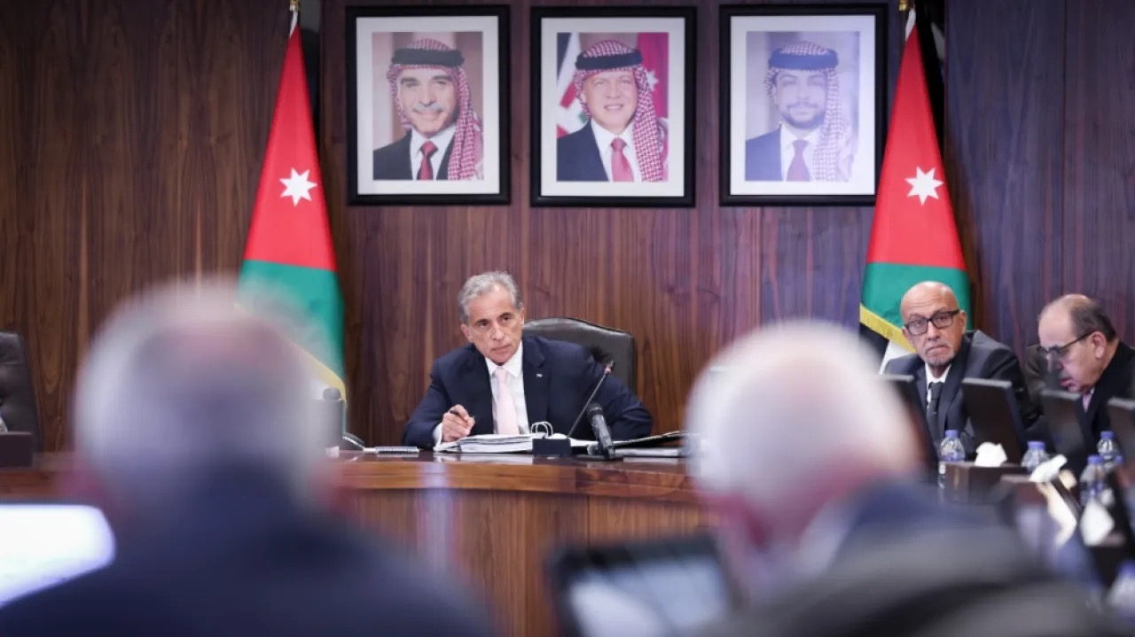 عاجل | الحكومة تقر أسسًا جديدة لمنح الجنسية الأردنية للمستثمرين