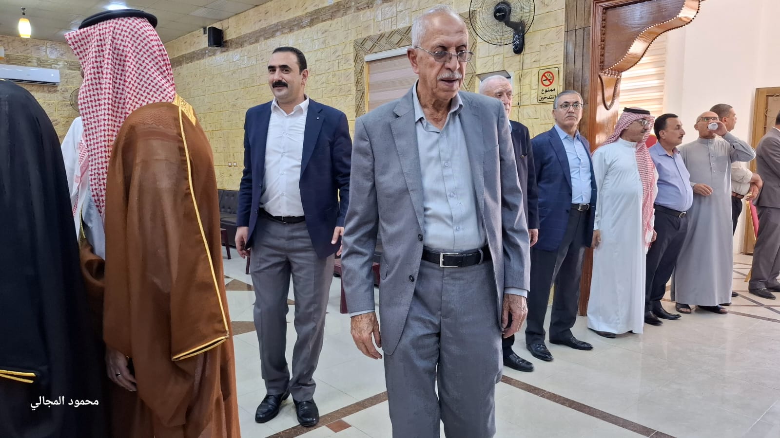 الخليفات يرأس لقاء وطني موسع بالكرك ويشيد بمواقف جلالة الملك تجاه القضية الفلسطينية .. فيديو وصور