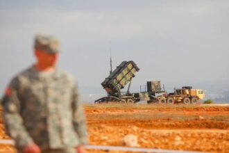 برلين تبحث شراء باتريوت لأوكرانيا بعد تعليق التسليح الأميركي
