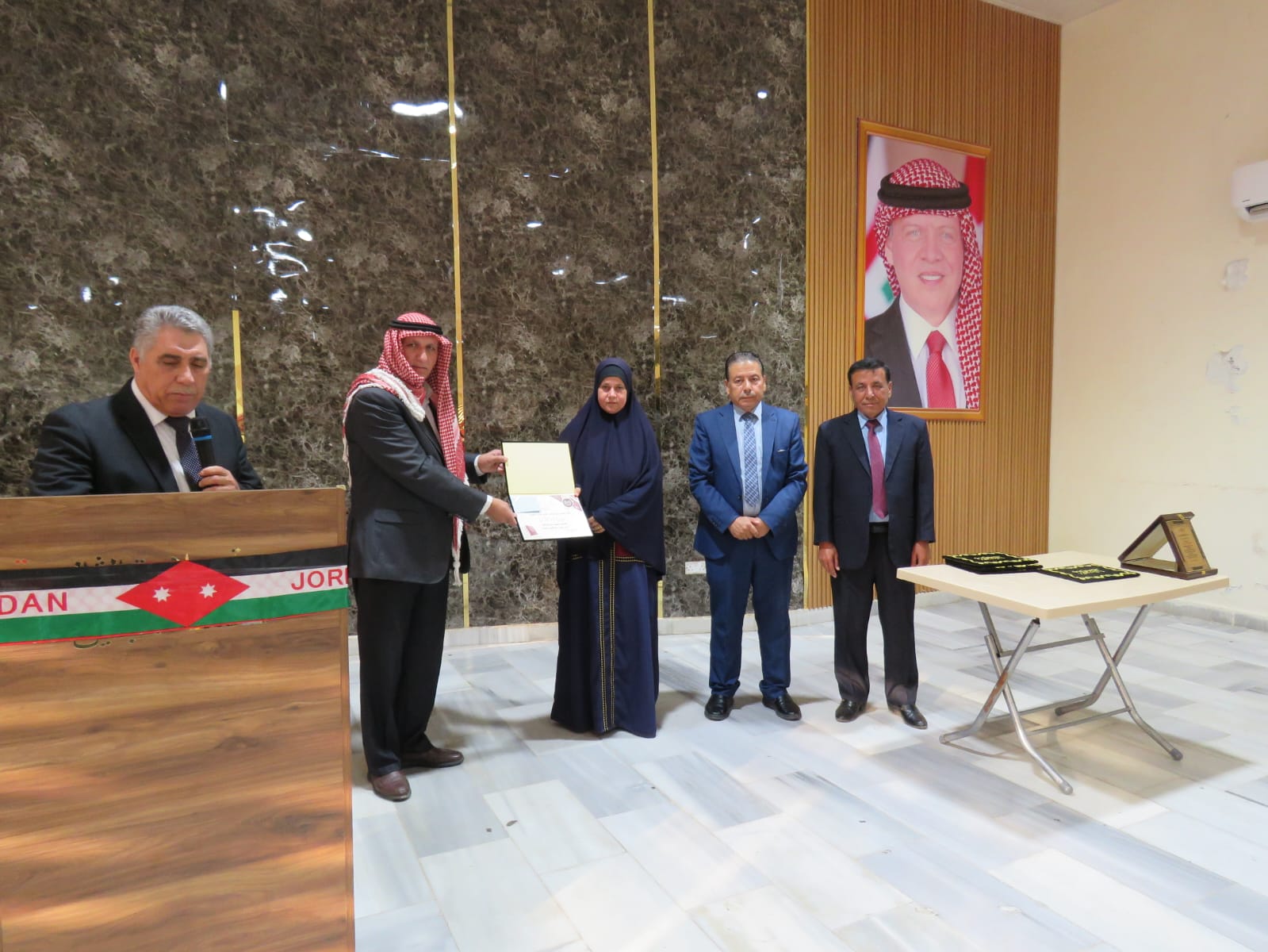 بني يونس يرعى حفل منتدى حلاوة الثقافي لتكريم حافظات القرآن .. صور