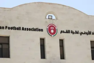 اتحاد الكرة يمنع المدرب تدريب أكثر من فريقين بموسم واحد