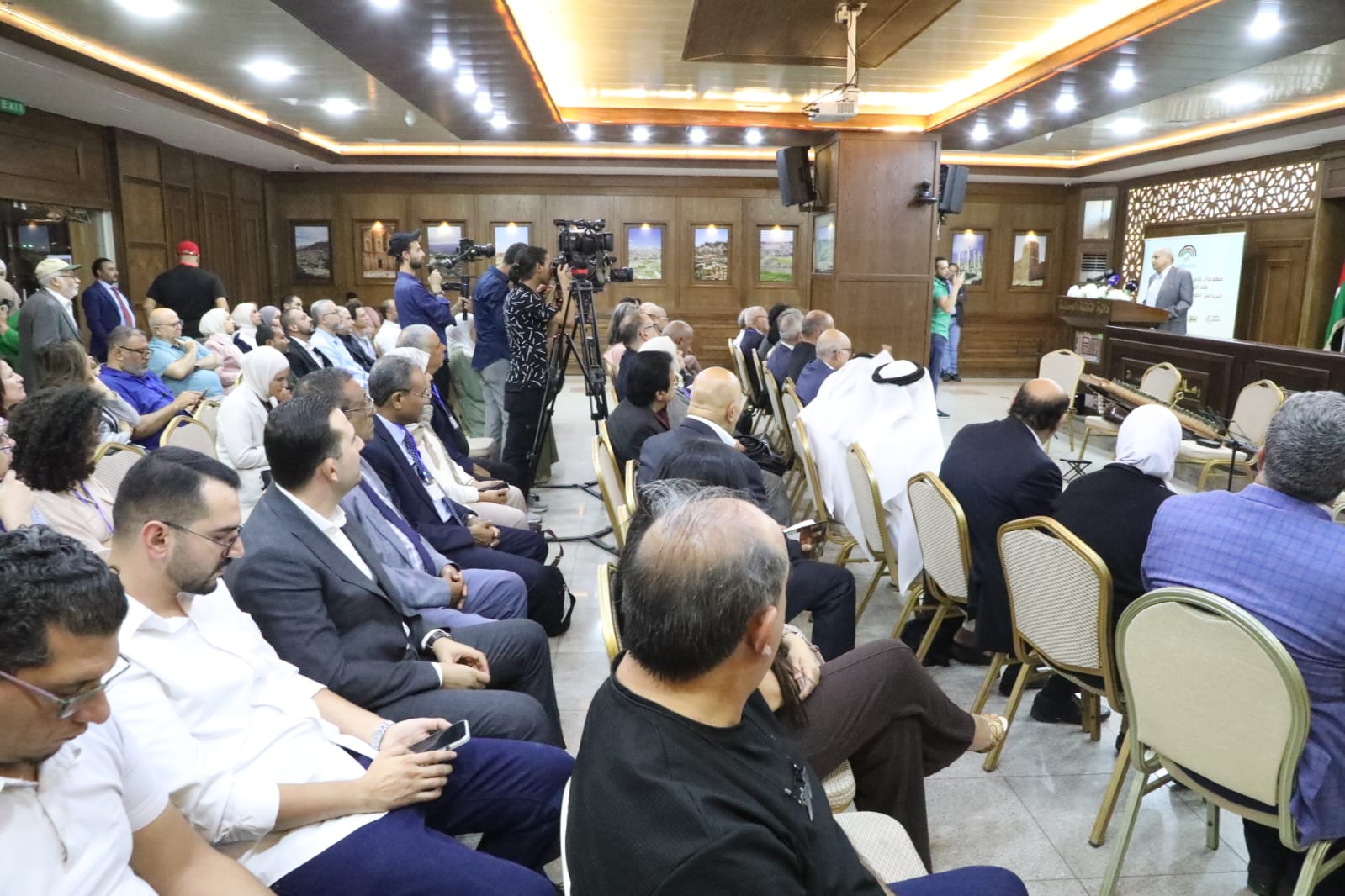 افتتاح البرنامج الثقافي لمهرجان جرش للثقافة والفنون 39