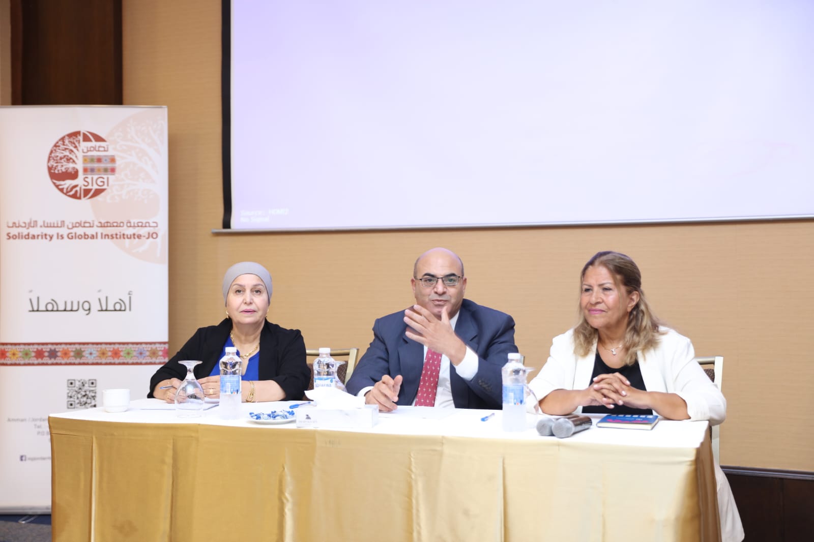 تضامن تنفذ جلسات وطنية حول أهمية المشاركة السياسية للشباب والنساء توصيات مجالس الإدارة المحلية والمحافظات