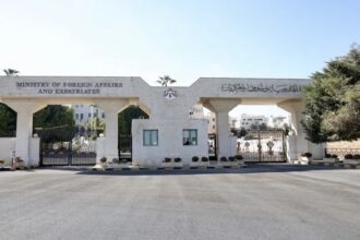 عاجل| توقيف 4 طلاب أردنيين بشهادات مفبركة في روسيا والخارجية تتابع التحقيق