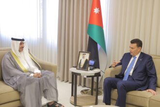 عاجل | الصفدي يلتقي بمدير المعهد العربي للتخطيط