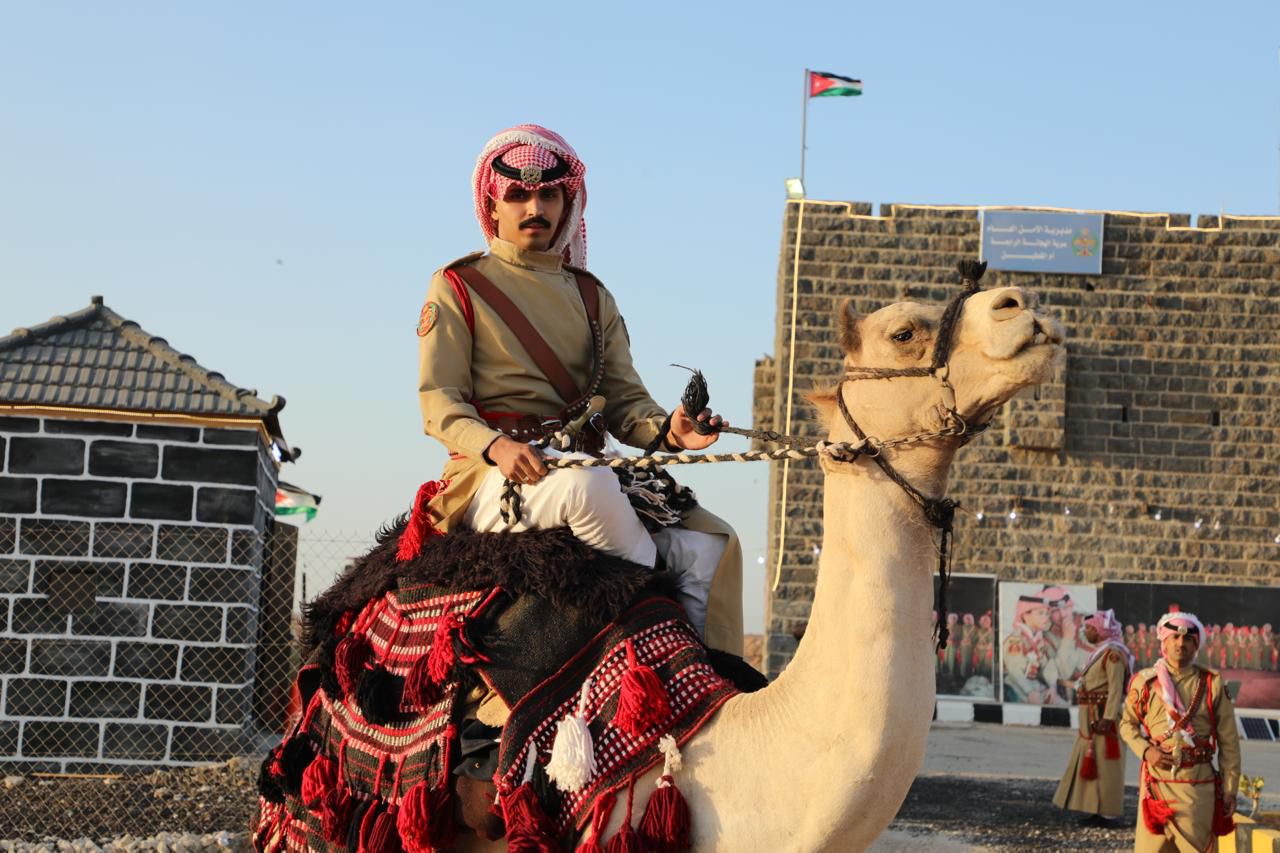 مديرالأمن العام يفتتح سرية الهجّانة الرابعة في مغفر أم القطين التاريخي بعد إعادة ترميمه وتأهيله