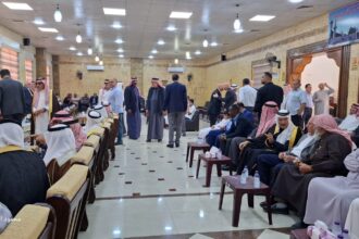 الخليفات يرأس لقاء وطني موسع بالكرك ويشيد بمواقف جلالة الملك تجاه القضية الفلسطينية .. فيديو وصور