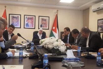 وزيرة النقل تترأس اجتماعًا لمناقشة البرنامج التنفيذي لرؤية التحديث الاقتصادي 2026-2029