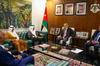 جعفر حسان يستقبل رئيس البرلمان العربي ويؤكد ضرورة وقف العدوان على غزة
