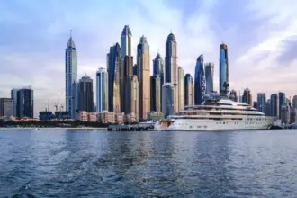 دبي تحقق رقماً قياسياً في العقار بـ98 ألف صفقة بنصف عام