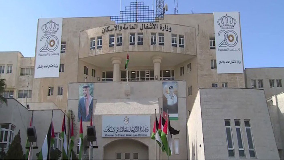 مادبا تنفذ مشاريع حكومية بـ96 مليون دينار بين إنجازات وتخطيط مستقبلي