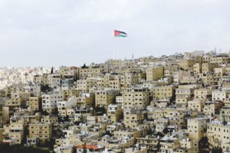 الطقس حار في مختلف المناطق المملكة اليوم الخميس