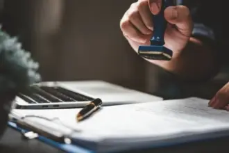 مجلس الوزراء يعتمد نظام جديد لرصد الولادات والوفيات في الأردن 2025