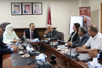 عاجل| المومني يكشف عن خطة لتعزيز أداء الناطقين الإعلاميين في الجهات الحكومية