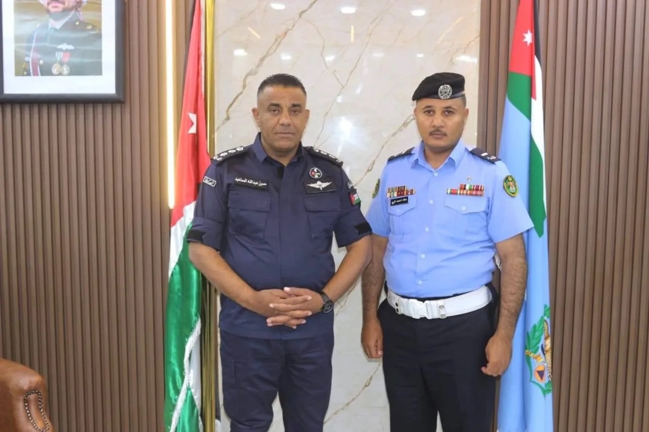 شرطي ينقذ طالبة توجيهي من الغرق خلال إجازته
