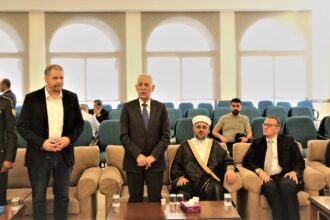مندوبا عن الملك وولي العهد. العيسوي يعزي بوفاة نقيب الصحفيين الأسبق سيف الشريف