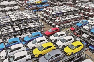 الحكومة تخفض الضرائب على المركبات.. أسعار السيارات الجديدة تهبط حتى 10 آلاف دينار