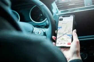 عاجل| فتاة تسرق مركبة سائق تطبيق نقل جماعي في الأردن