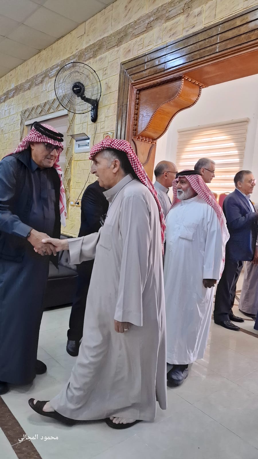 الخليفات يرأس لقاء وطني موسع بالكرك ويشيد بمواقف جلالة الملك تجاه القضية الفلسطينية .. فيديو وصور