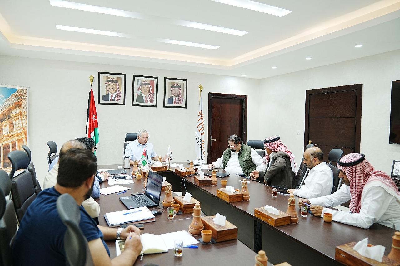 البريزات يلتقي ممثلي جمعية أصحاب الرواحل العاملة في البترا