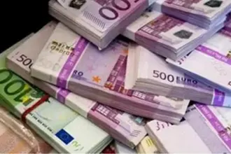 الاتحاد الأوروبي يستعد لمواجهة التعريفات الجمركية الأميركية