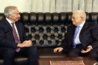 عباس: انسحاب إسرائيل الكامل من غزة هو الحل الوحيد