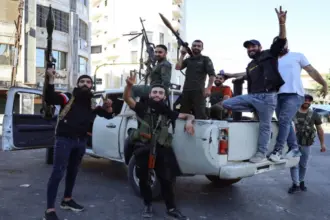 سوريا تتهم فصائل السويداء بخرق وقف إطلاق النار وتحذّر من تدخلات إسرائيلية