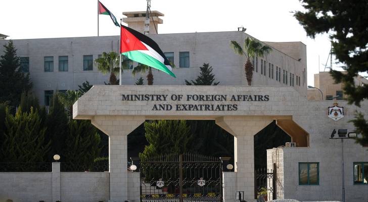 عاجل| الأردن يرحب بخطوة فرنسا نحو الاعتراف الرسمي بدولة فلسطين