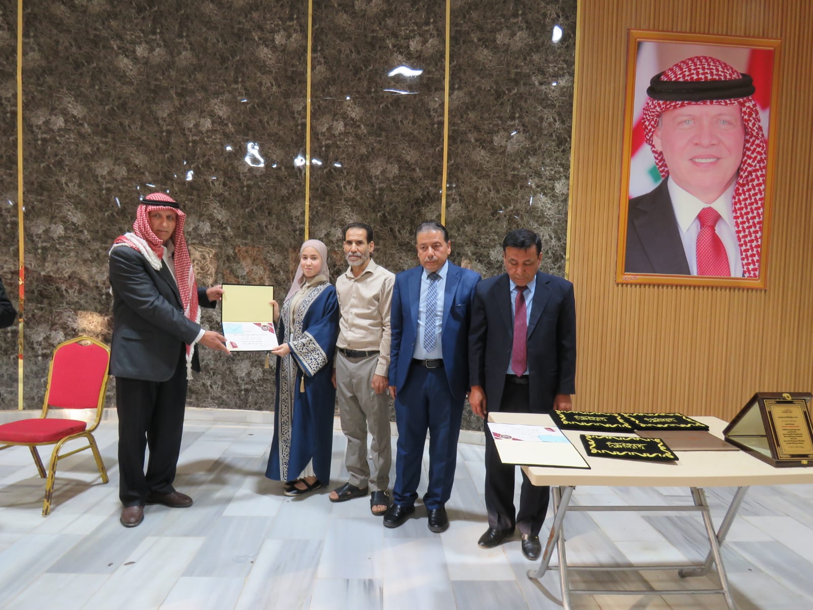 بني يونس يرعى حفل منتدى حلاوة الثقافي لتكريم حافظات القرآن .. صور