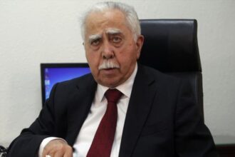 وفاة الوزير والنائب الأسبق عبدالرزاق طبيشات