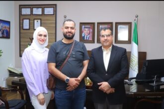 جامعة البترا تكرم اثنين من خريجي قسم الكيمياء المتميزين في سوق العمل