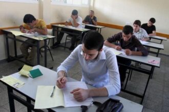 حرمان طالب توجيهي بعد قوله: "أحا.. شو عامل؟".. و"التربية" توضح
