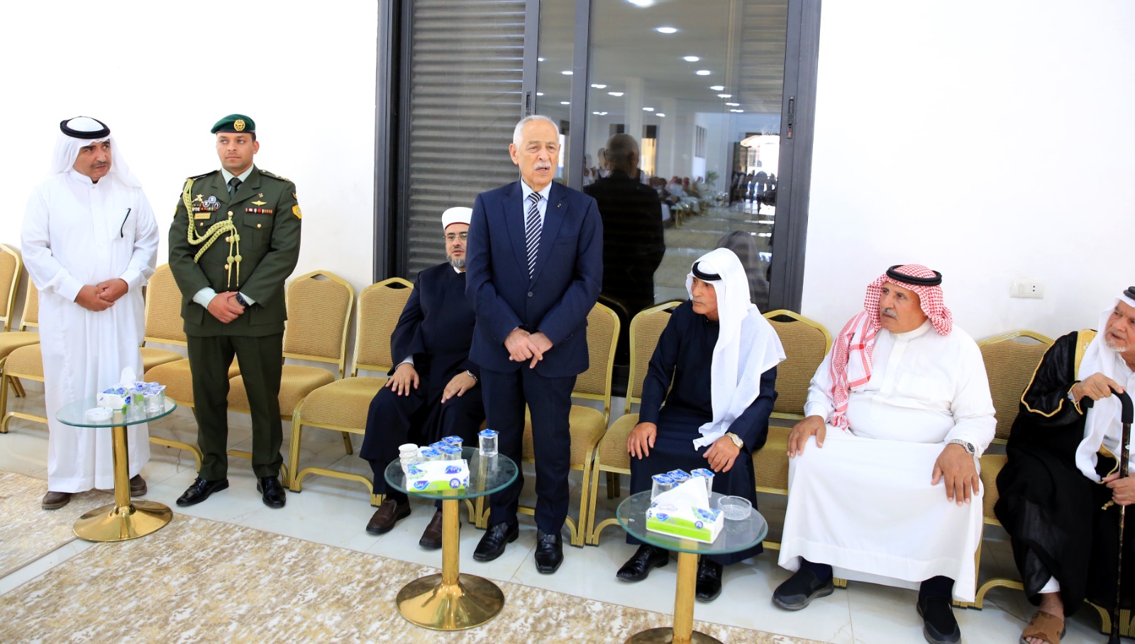 مندوبا عن الملك وولي العهد... العيسوي يعزي الرفاعي والمعايطة والخريشا والدروبي