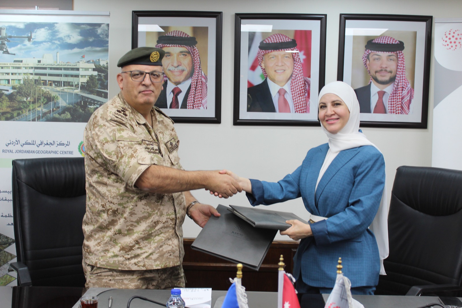 اتفاقية تعاون بين الجغرافي الملكي والأردنية لتطوير المشاريع الاقتصادية JEDCO