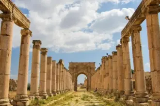 جرش تعزز الاستعدادات لمهرجان الثقافة وتنمية الخدمات