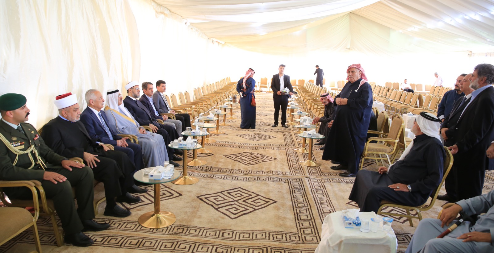 عاجل | مندوبا عن الملك وولي العهد.. العيسوي بوفاة النائب الأسبق الشهوان