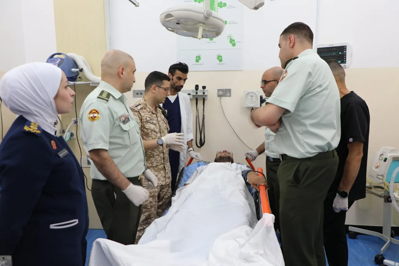 عاجل | طائرة أردنية تُخلي عائلة تعرضت لحادث في السعودية بتوجيهات ملكية