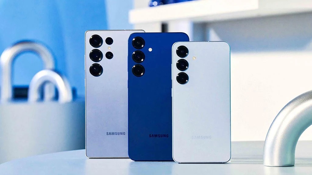 سامسونغ تغير قواعد اللعبة في Galaxy S26: شاشات أكبر وتقنية OLED متطورة!