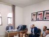 محافظ الطفيلة يتفقد مكتب الاحوال ببلدة العين البيضاء
