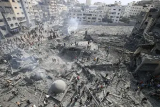 الدوحة تواصل الوساطة رغم جمود الملفات الفلسطينية