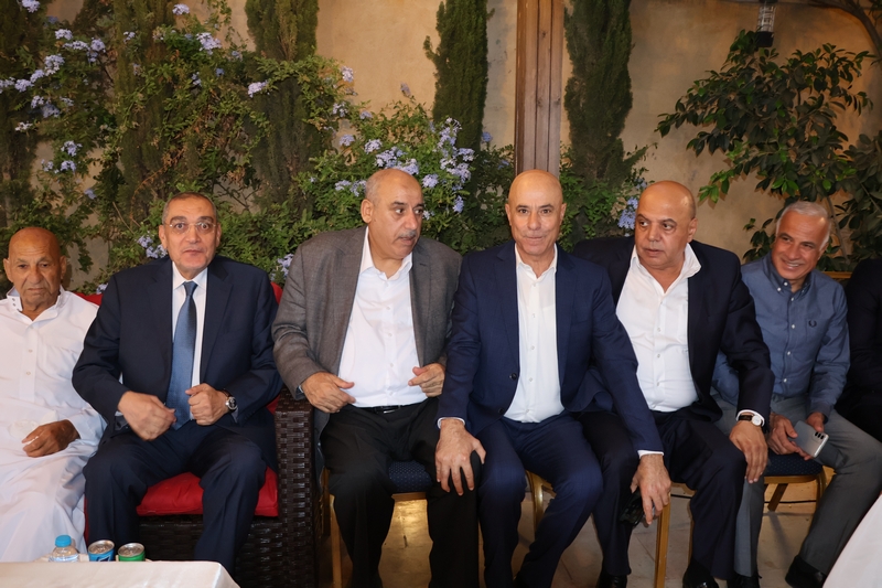 بالصور.. ناصر فايز الديك يحتفل بزفاف نجله جمال في أجواء بهيجة بمزرعة العائلة