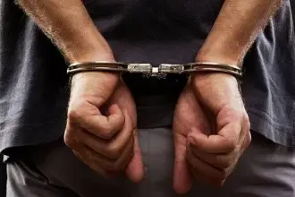 شاب يقتل والدته ويدفنها بحفرة زراعية في مصر