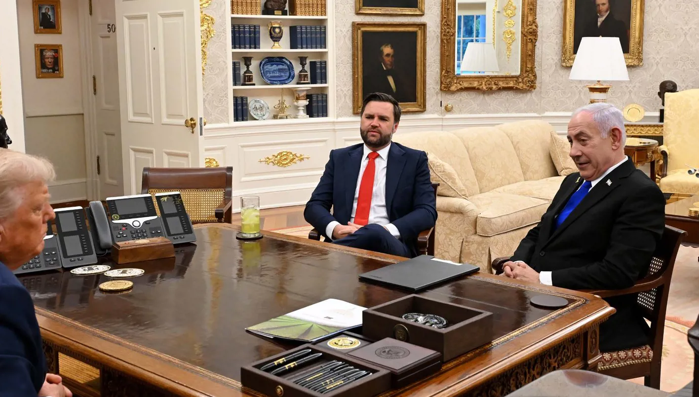 لقاء استثنائي في واشنطن.. ماذا دار بين ترامب ونتنياهو؟