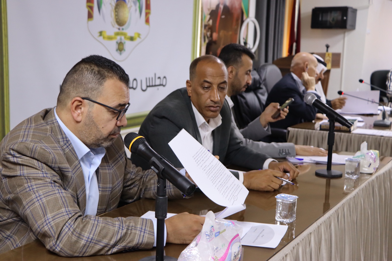 مجلس محافظة الكرك تستكمل قسم باقي الأعضاء و تعقد جلسة  لتشكيل اللجان الدائمة