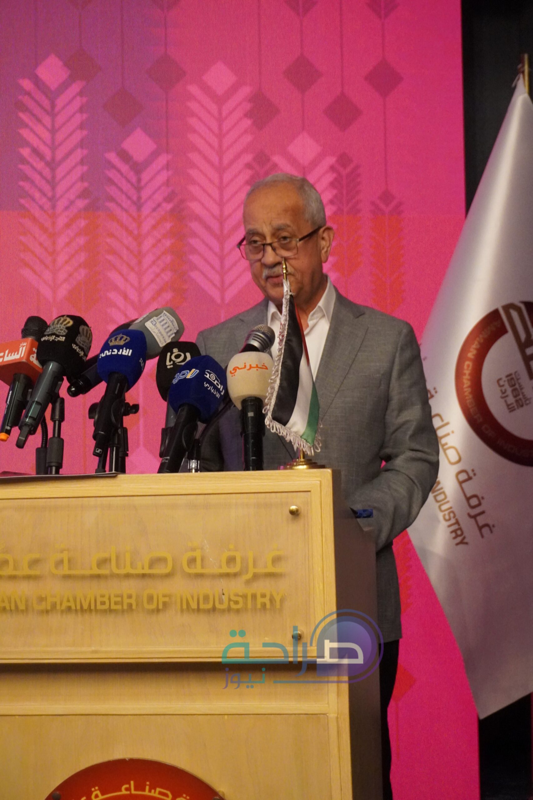 بالفيديو والصور.. القضاة يكرم داعمي حملة "صنع في الأردن" بغرفة صناعة عمان