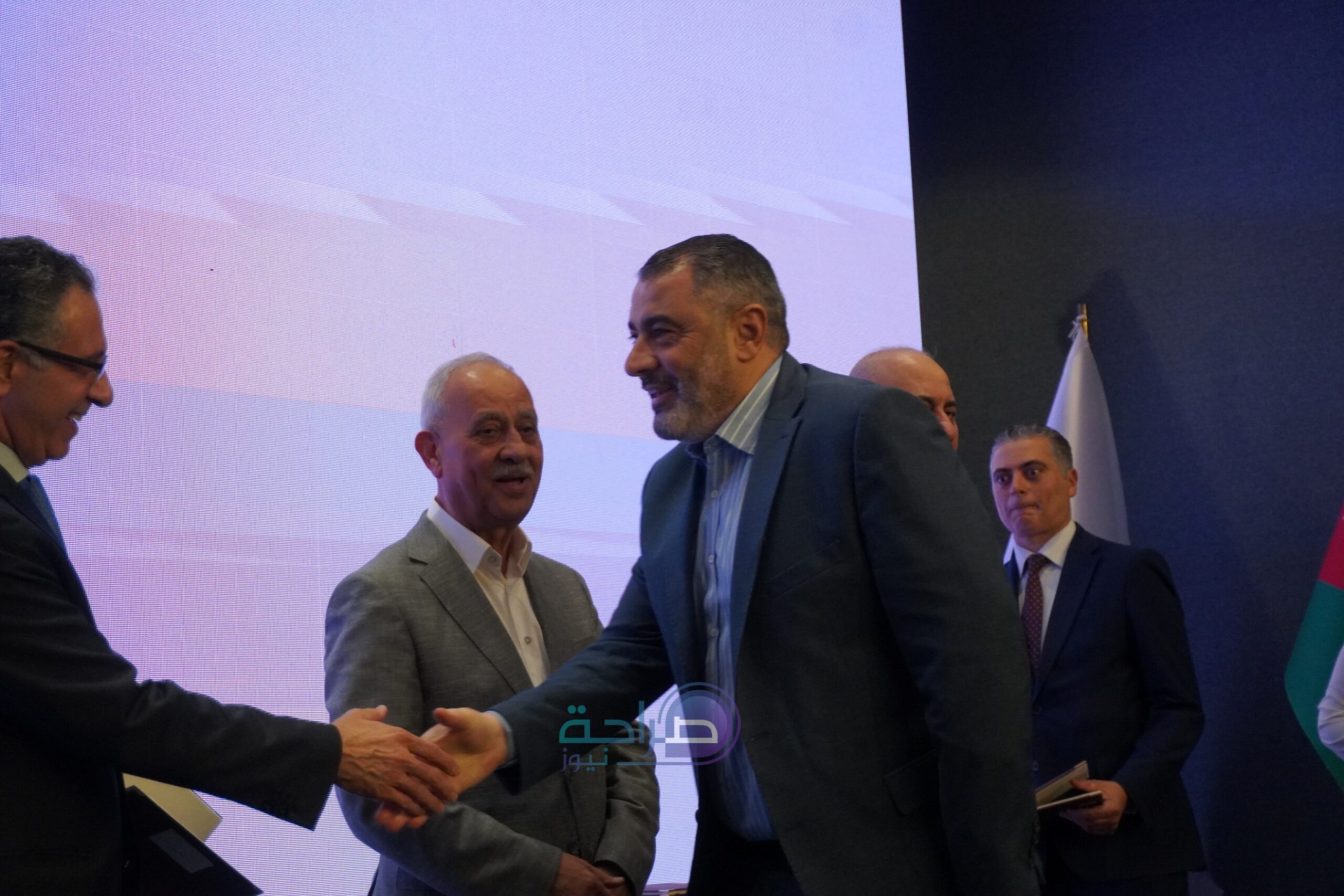 بالفيديو والصور.. القضاة يكرم داعمي حملة "صنع في الأردن" بغرفة صناعة عمان